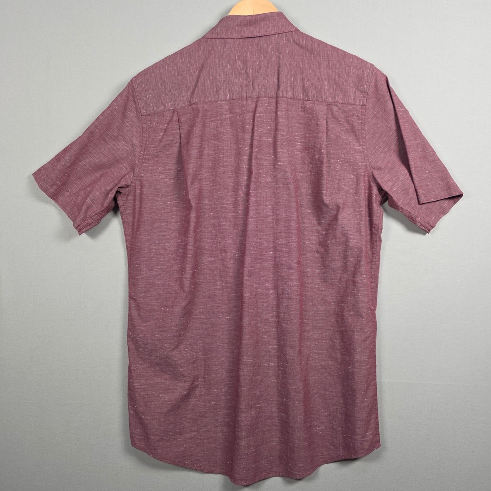 TravisMathew‎ Button Down Shirt Mens M Burgundy Geometric Short Sleeve - Picture 3 of 8